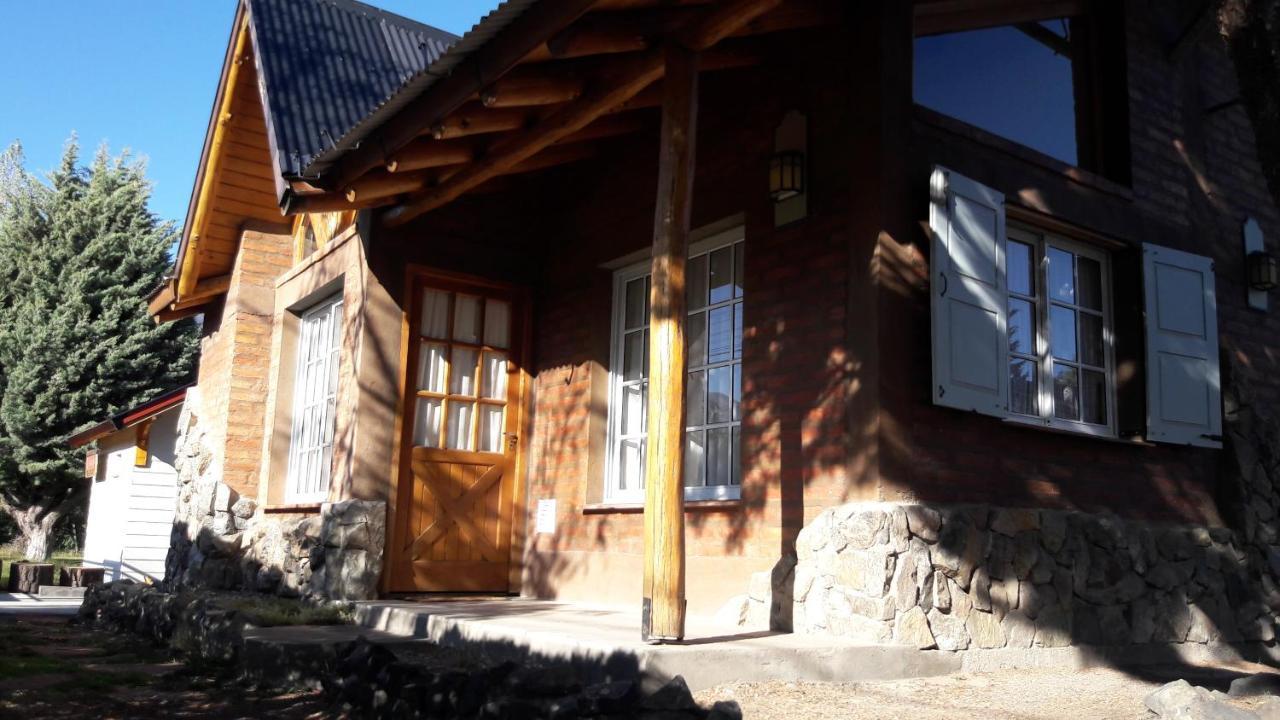 Cabanas Pyracantha Esquel Exteriör bild