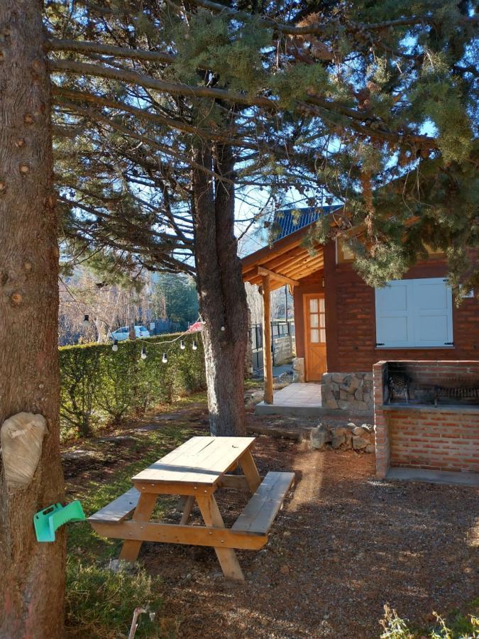 Cabanas Pyracantha Esquel Exteriör bild